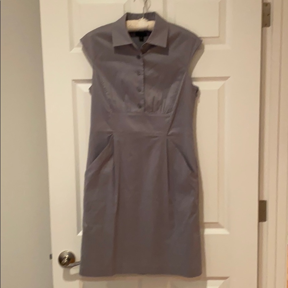 Ann Taylor sleeveless tailored dress